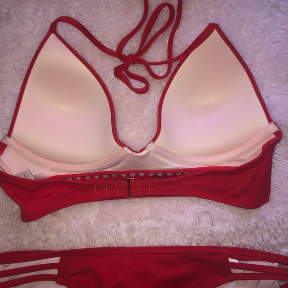 Bikini Set - Picture 2 of 2